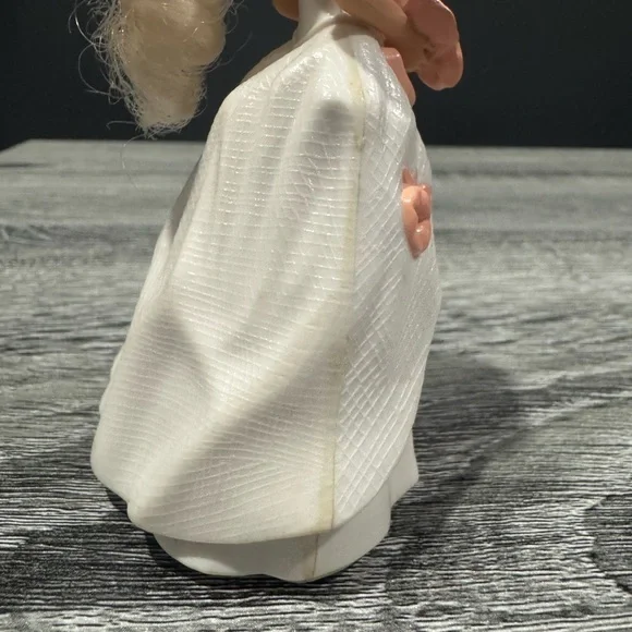McDonald’s | Barbie: Romantic Bride Barbie (1992) - Vintage Happy Meal Toy - Picture 10 of 11